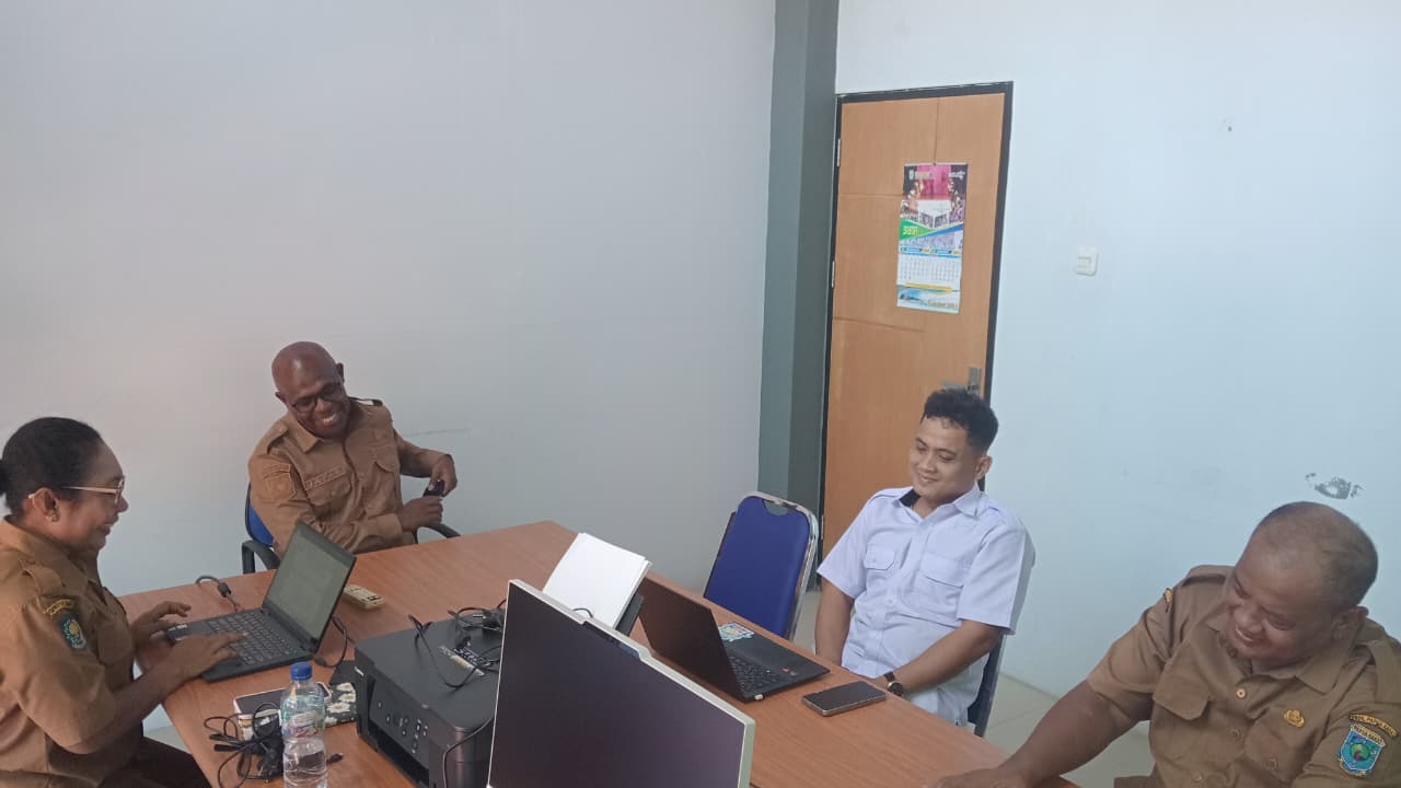 Disbudpar Papua Barat Gelar Rapat Koordinasi Harmonisasi RIPPARPROV Tahun 2026